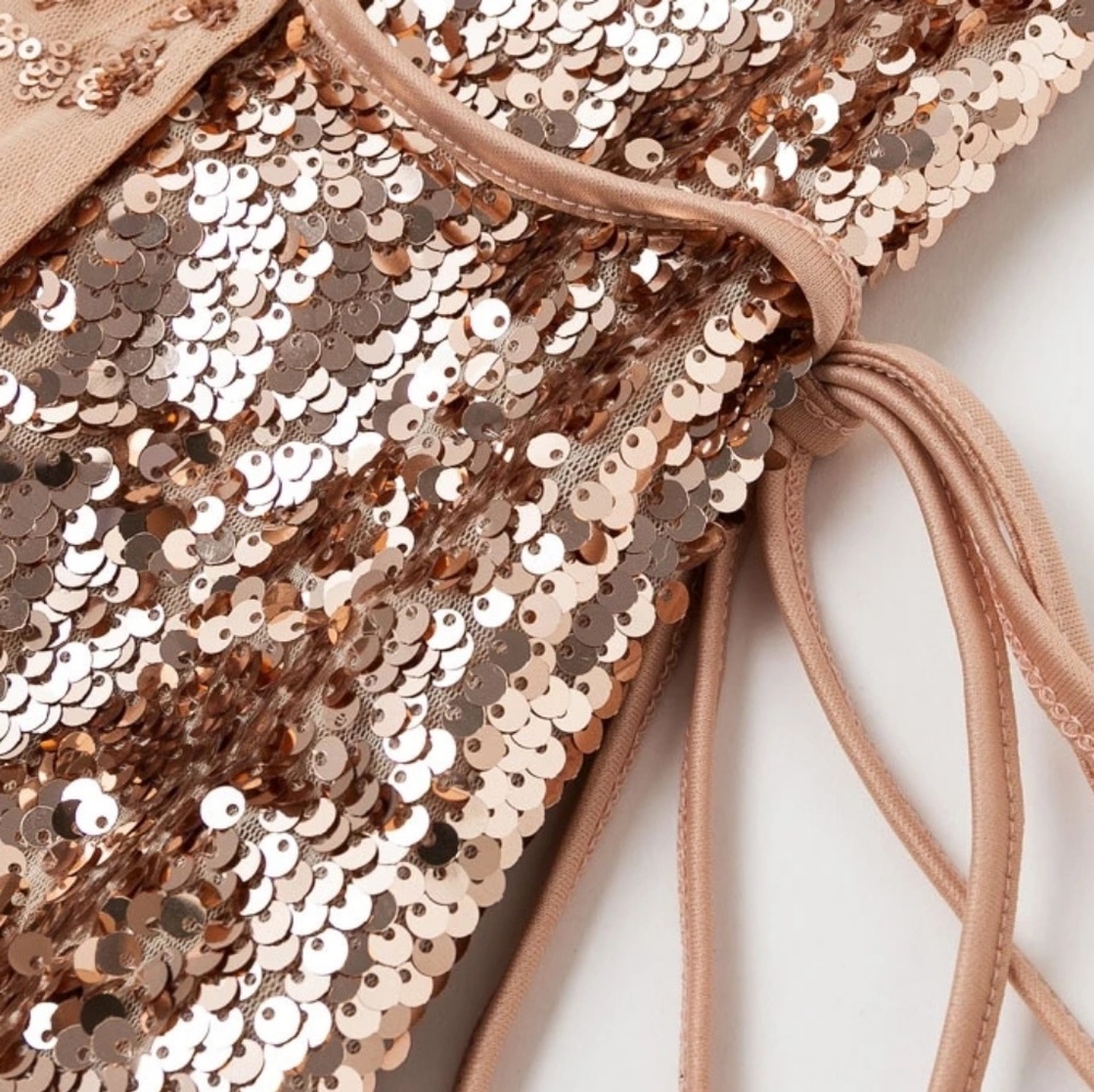 Gorgeous Sequins Sparkle Wrap Dress - Picture 2 of 6